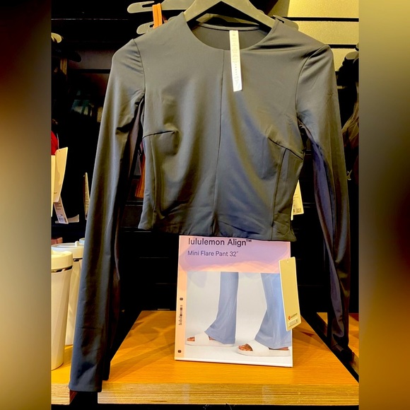 NWT Lululemon Tight Fit Cropped Long Sleeve - Picture 8 of 11